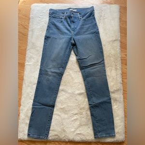 Levi’s BIG E high rise 311 shaping skinny